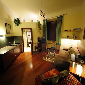 https://pantheon-apartments-selene.krakowhotelspoland.com